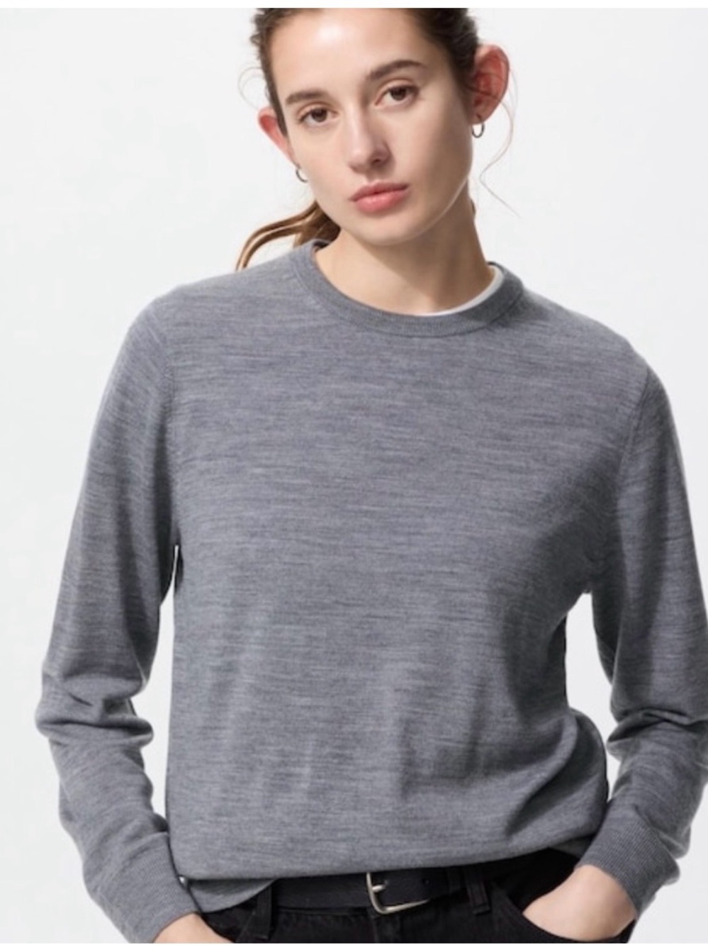 Uniqlo Women’s Crewneck 100% Wool‎ Sweater in Heather Gray Size XS